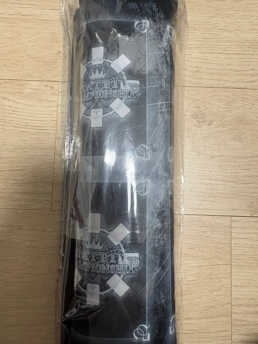 유희왕 하치 네온블랙 블레이매트 미개봉
