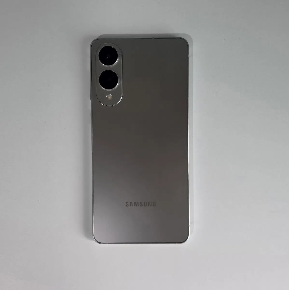 갤럭시s25 엣지 512GB 판매합니다.