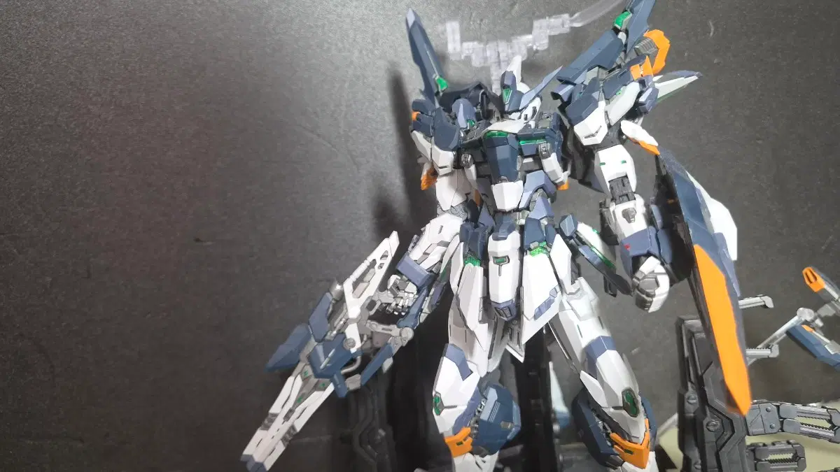 DLK HOBBY 1/100 반구 이카루가 프라모델 팝니다