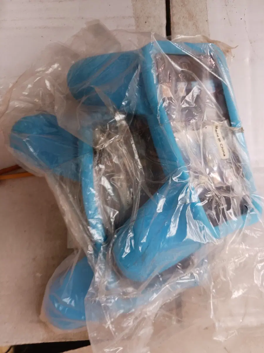 아이폰 구형 고무 받침대 2개