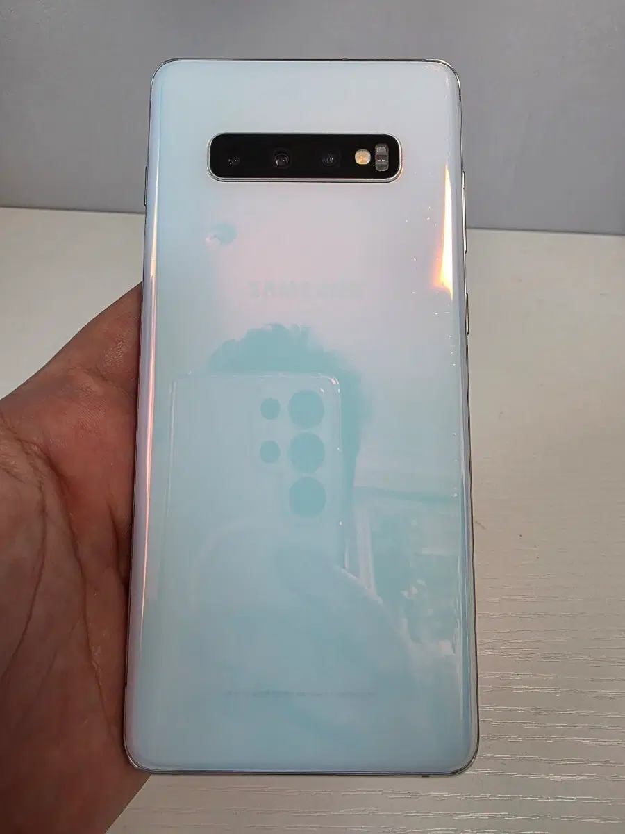 갤럭시S10플러스 128G 액정깨끗 가성비 중고폰