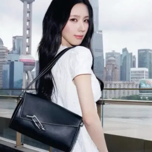Tadfab 숄더백