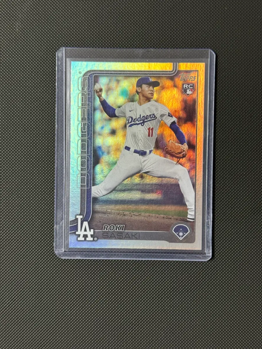 2025 Topps series2 사사키 로키 카드