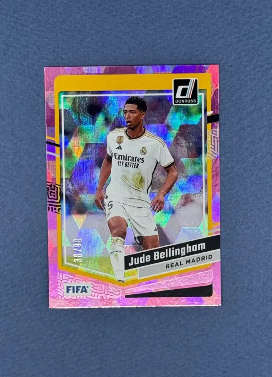 2023-24 Panini Donruss FIFA 주드 벨링엄 Pink Cubic 99한정