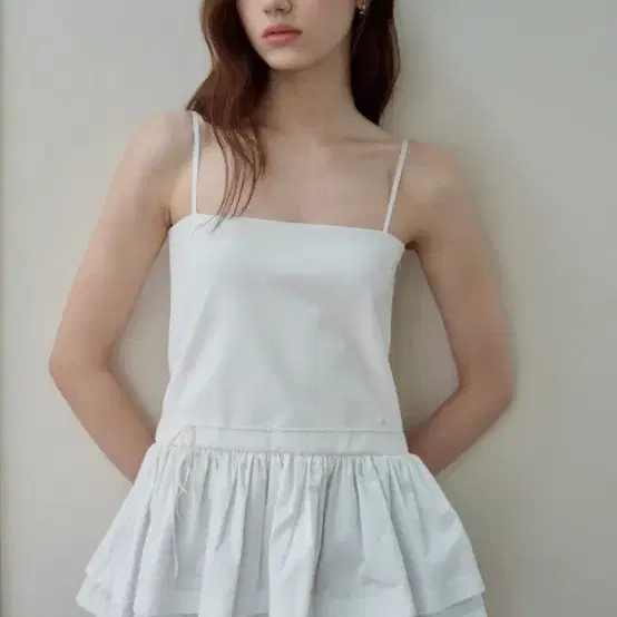 마그넷 더블핀턱 탑