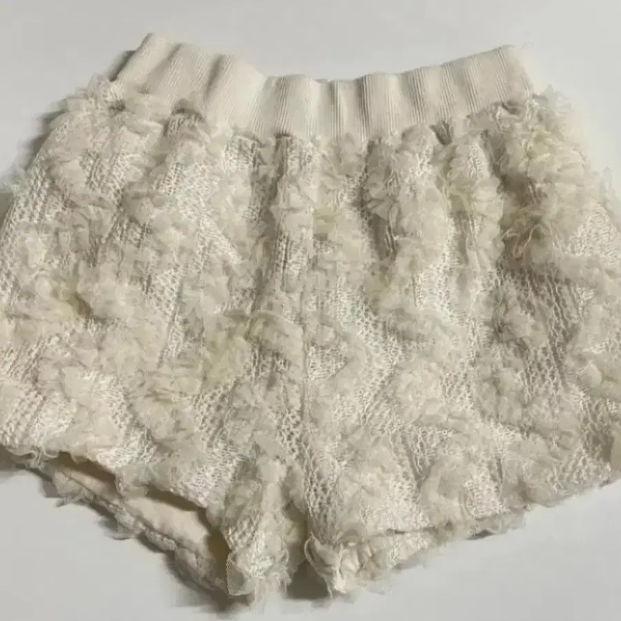 리즈리사 라떼카루 히메카루 모리걸 칸칸 프릴 레이스 숏팬츠 아이보리