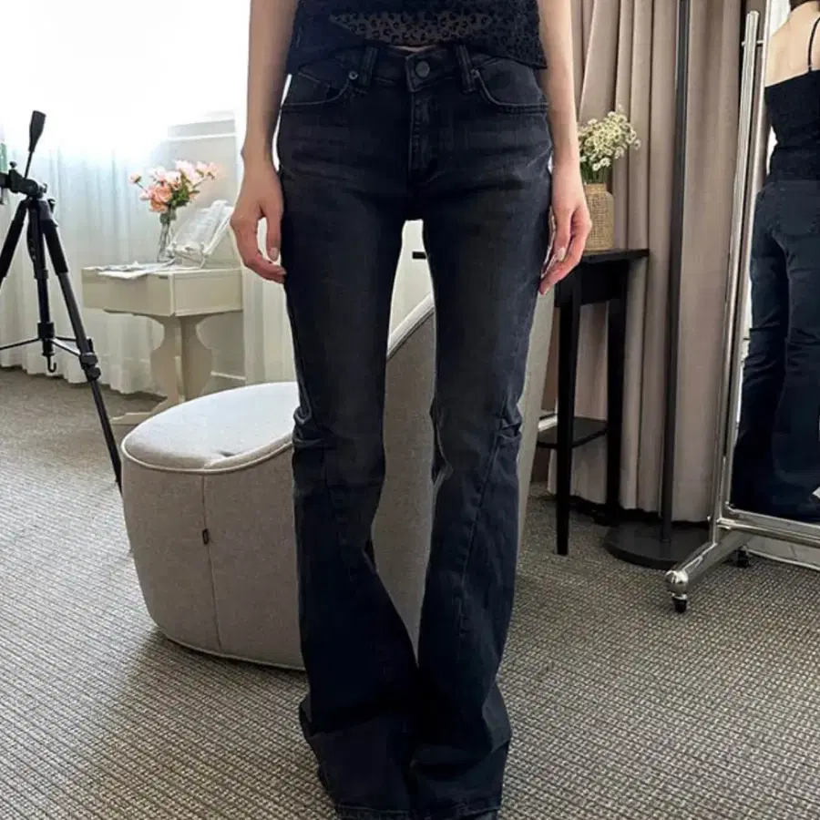 사토미라디오 보헴서 Deep washed black jeans