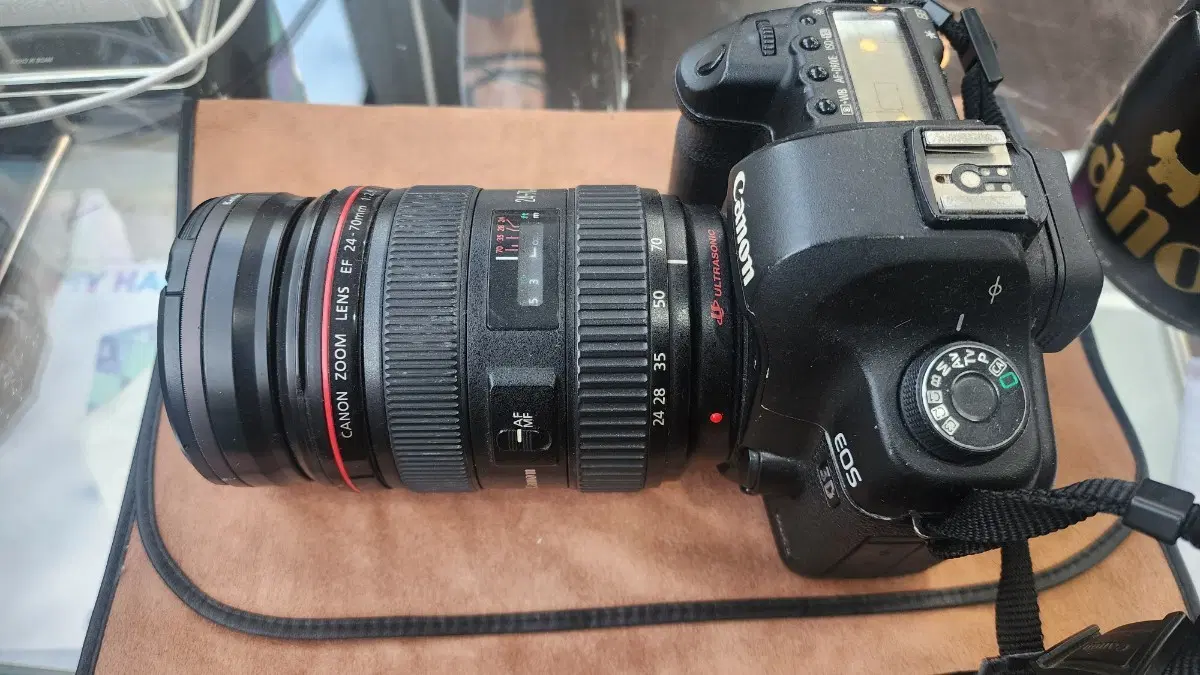 캐논 마크2 본체 EF 24-70mm F2.8L II USM 렌즈