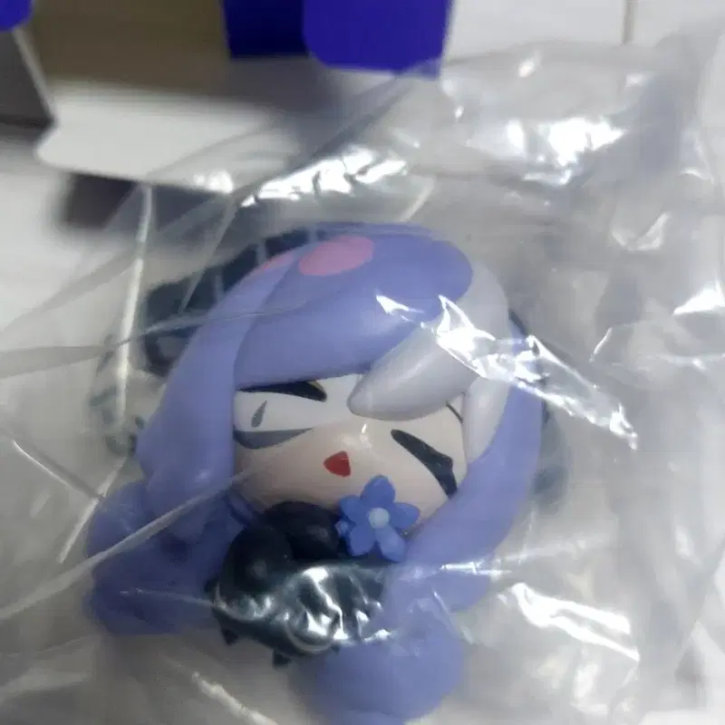 (미개봉품) 젠존제 더벤티 꽃든 비비안 피규어