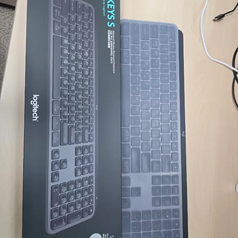 로지텍 MX KEYS S 키보드
