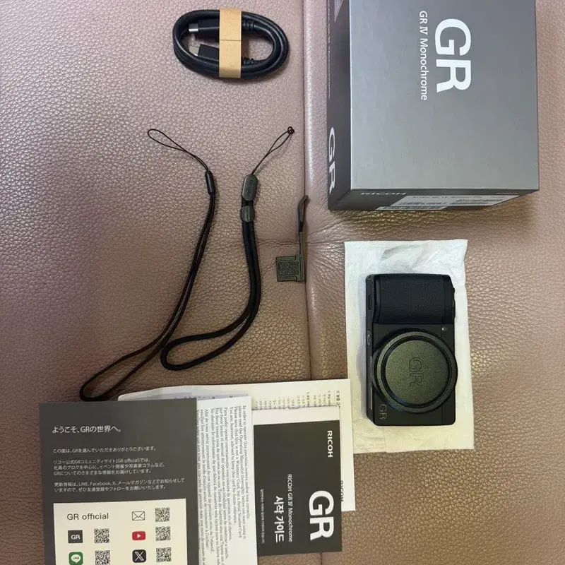 리코 gr4 모노크롬 판매합니다