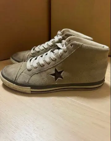 CONVERSE ONE STAR 스웨이드 미드컷 베이지 카키모토 상점