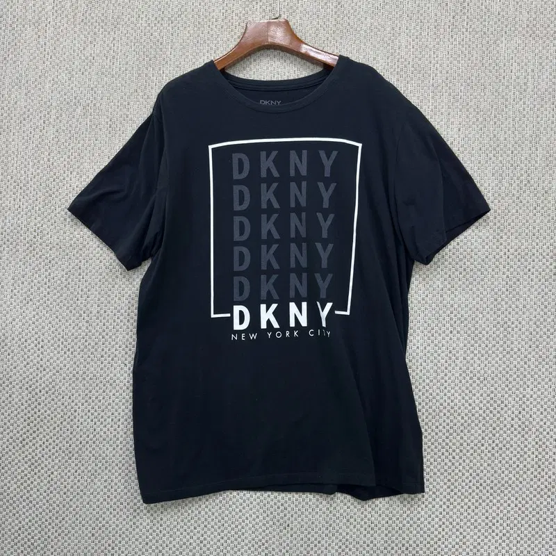 도나카란뉴욕 DKNY 반팔티 XL H05266