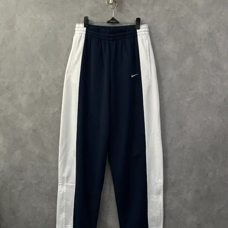 나이키 트랙 팬츠 네이비 화이트 S