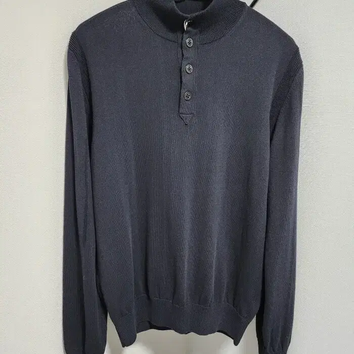 MARINA YACHTING BUTTON MOCK NECK SWEATER