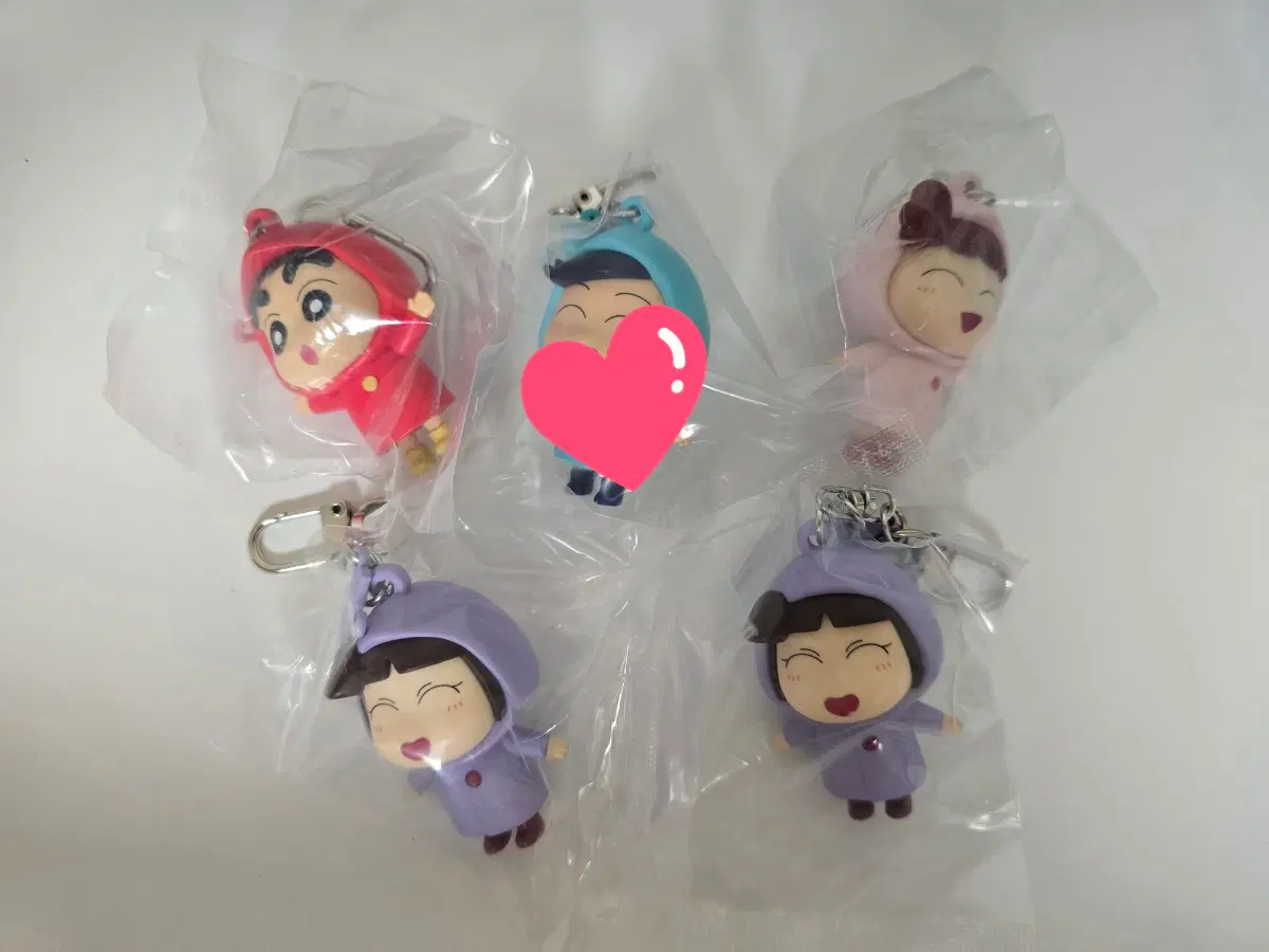 롯데시네마 짱우 우비 피규어 짱구 유리 수지