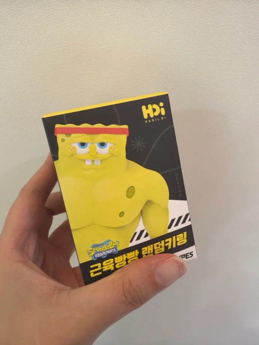 스펀지밥 근육빵빵 랜덤피규어