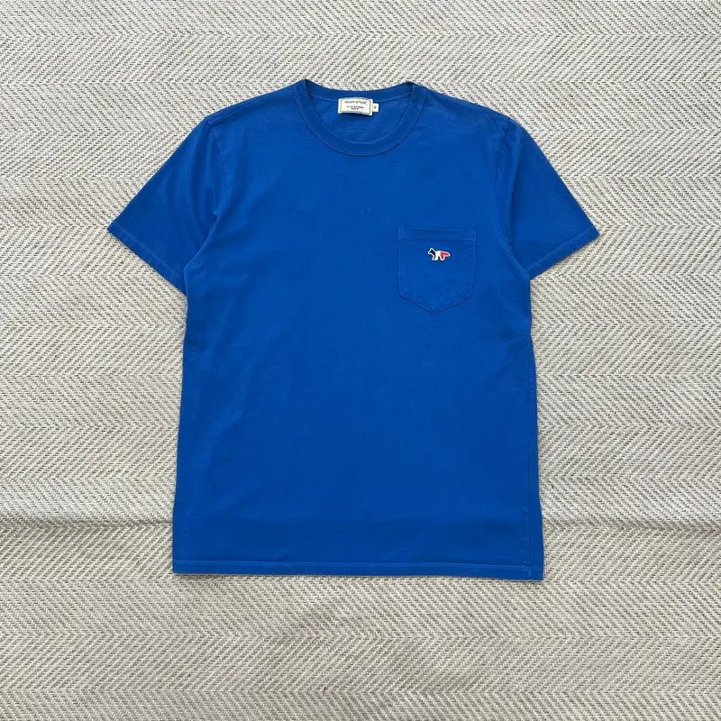 메종키츠네 폭스 포켓 반팔티 r4618