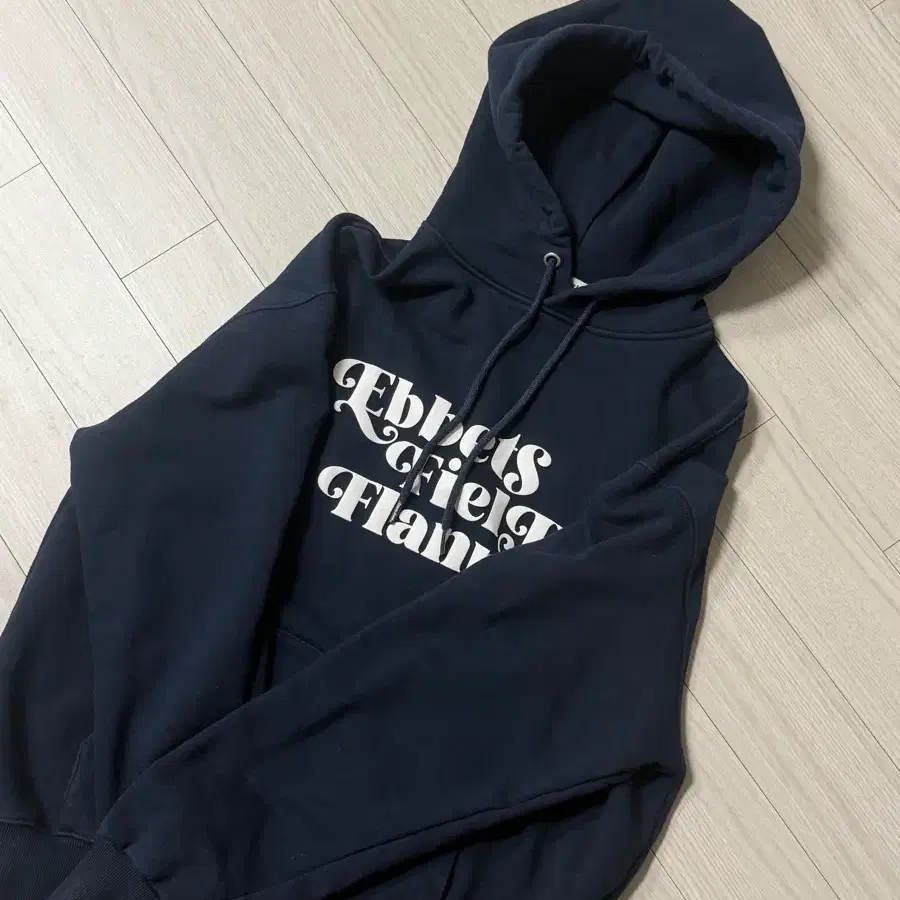 이벳필드 후드티