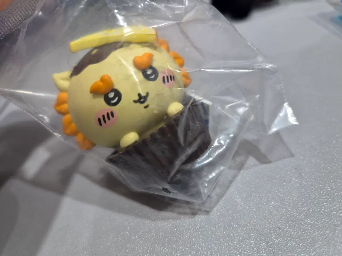 치이카와 시사 모니터 피규어