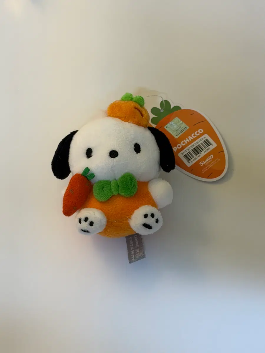 산리오 포차코 인형 당근 키링