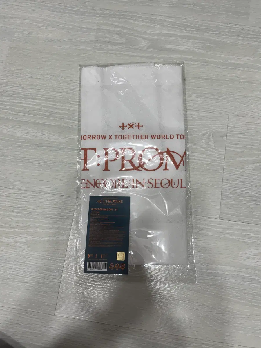 투모로우바이투게더 ACT PROMISE 에코백