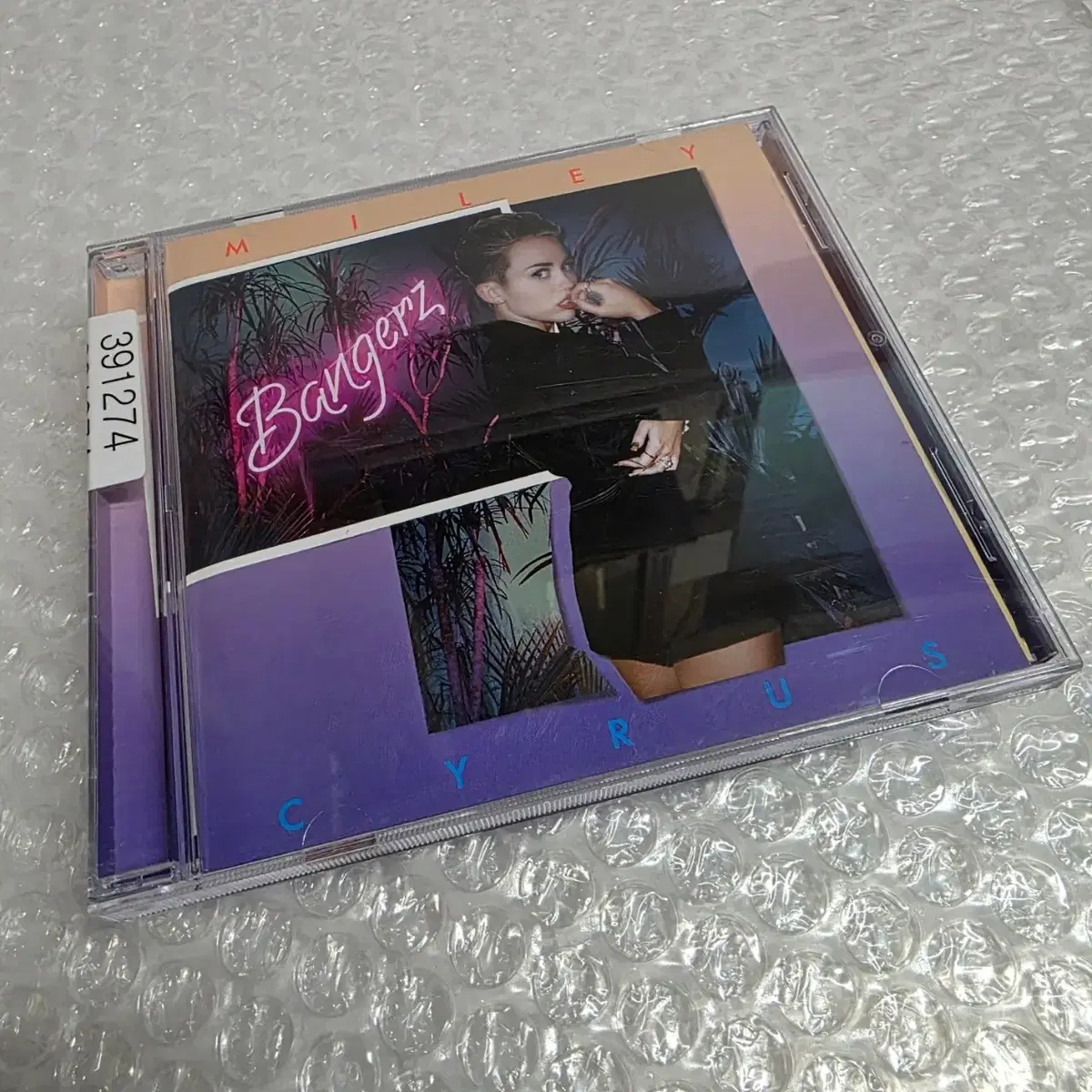 마일리 사이러스(Miley Cyrus) 4집 Bangerz