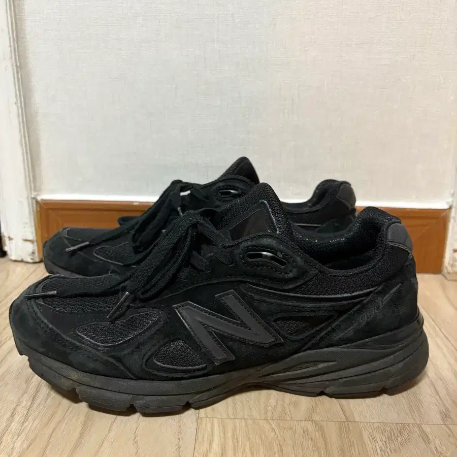 뉴발란스 990