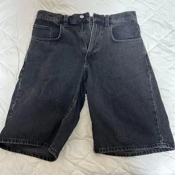 ZARA 데님 숏팬츠 블랙 EUR40