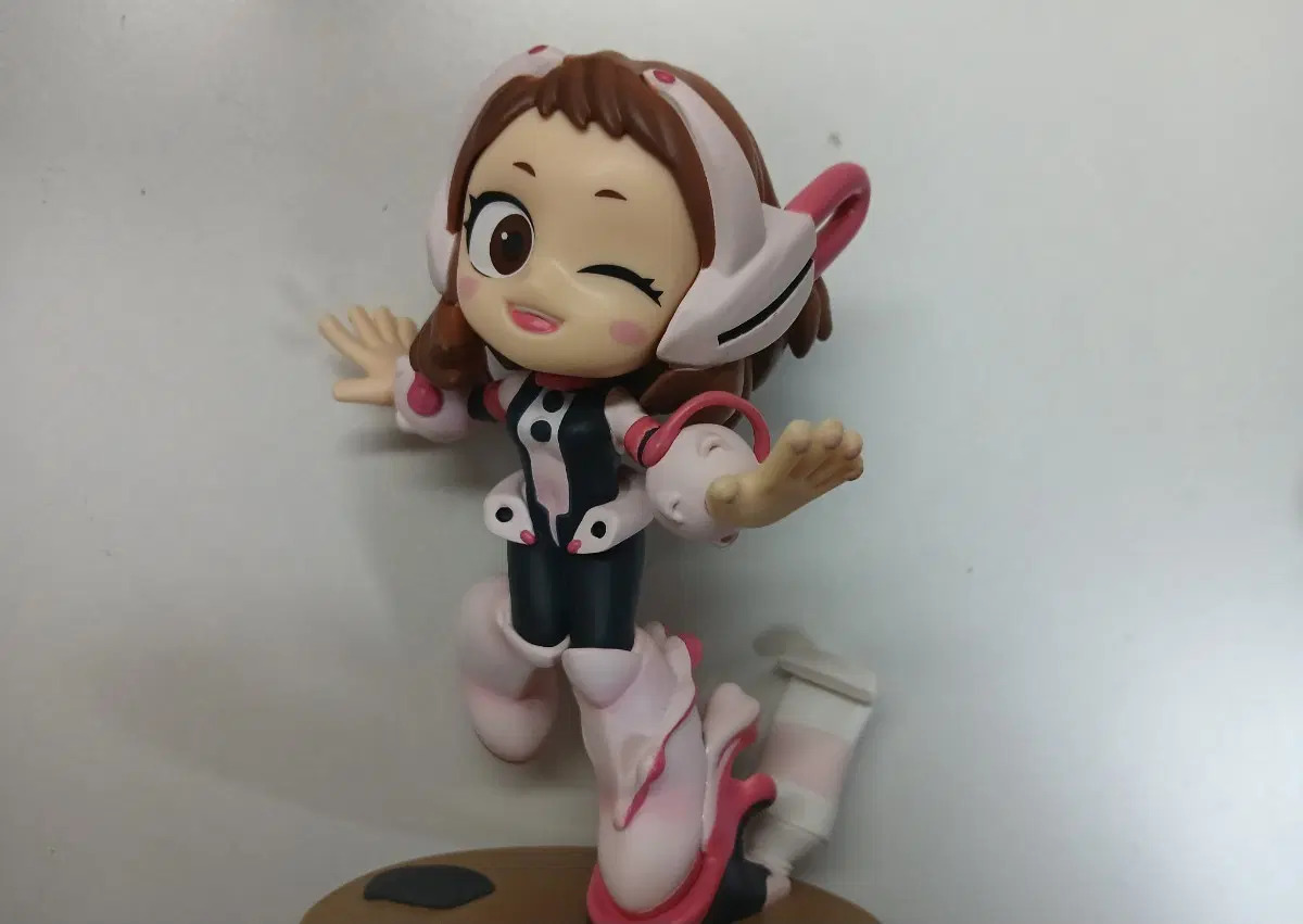 박스X) 우라라카 오챠코 피규어