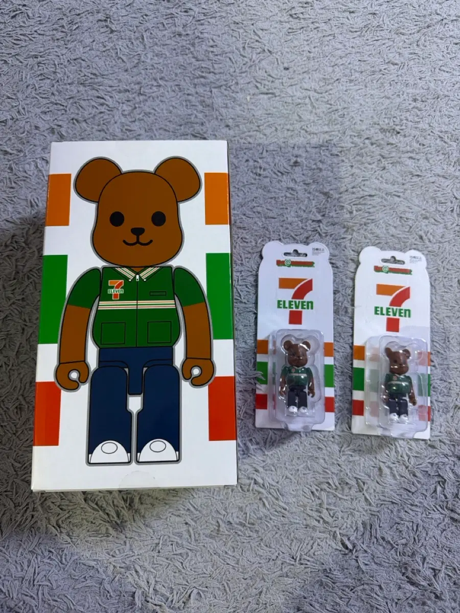 베어브릭 세븐일레븐 한정판