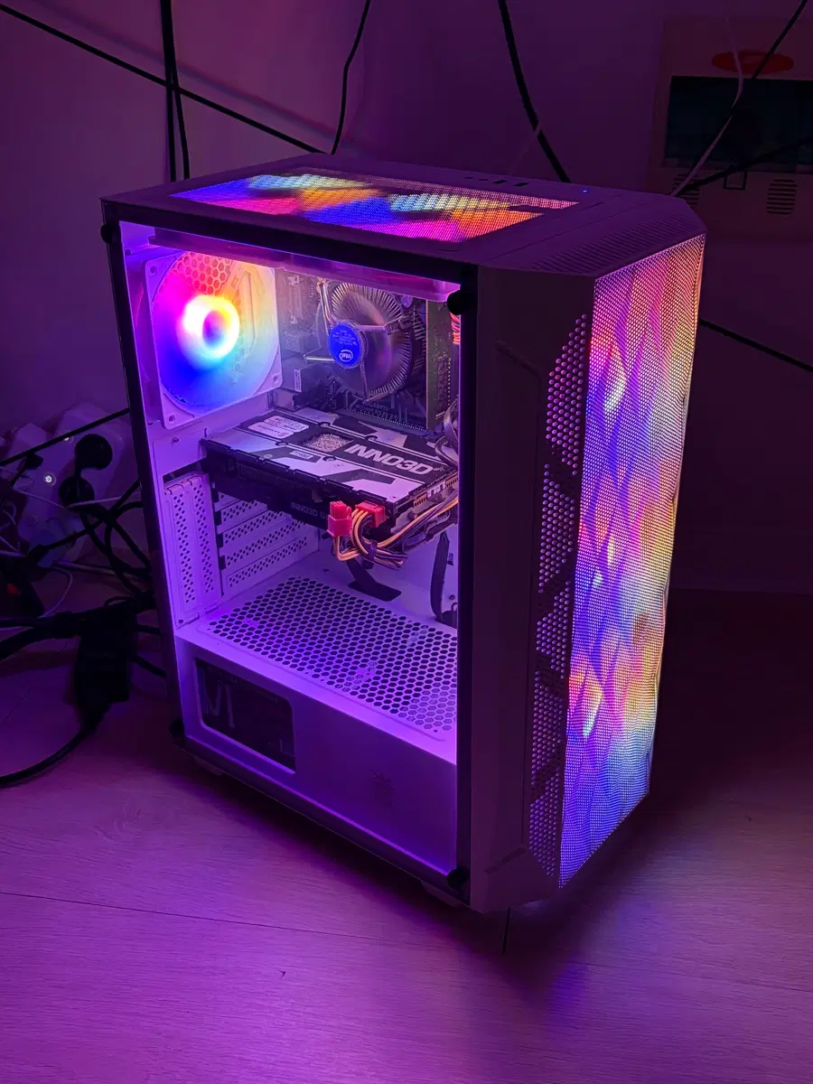i5-9400F RTX2070 게이밍 PC