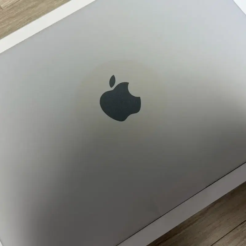 애케플,S급) M1 Max 14인치 맥북프로 64GB 1TB 실버 풀박스