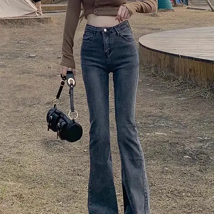 새상품 여성 블랙 부츠컷데님 S사이즈 나팔바지 슬림핏