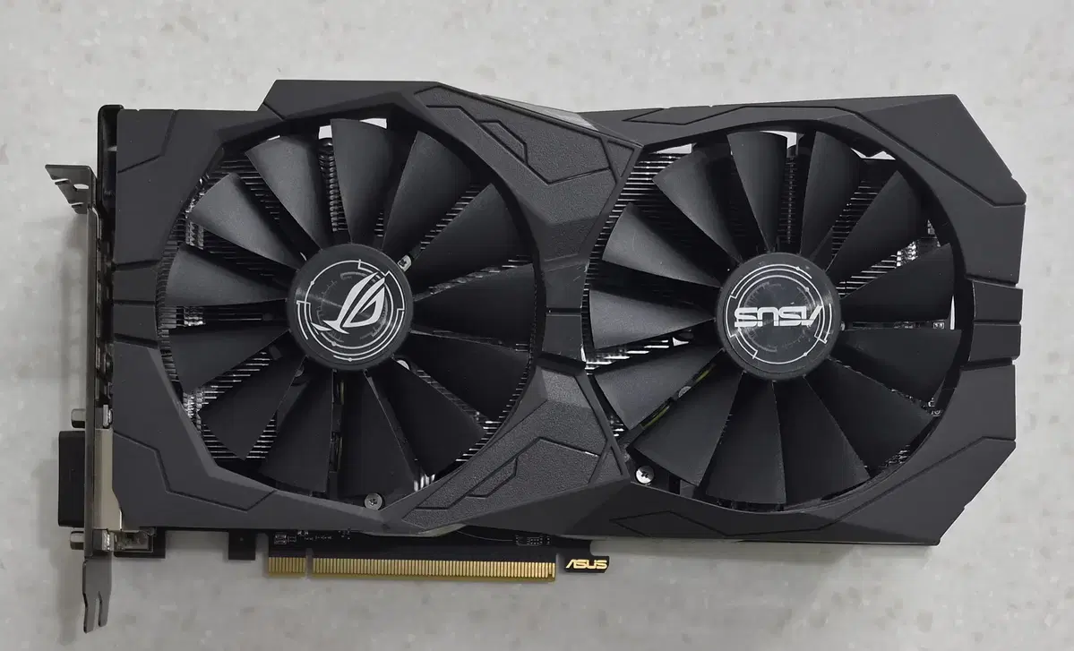 ASUS ROG STRIX 라데온 RX 570 O8G GAMING D5 8GB