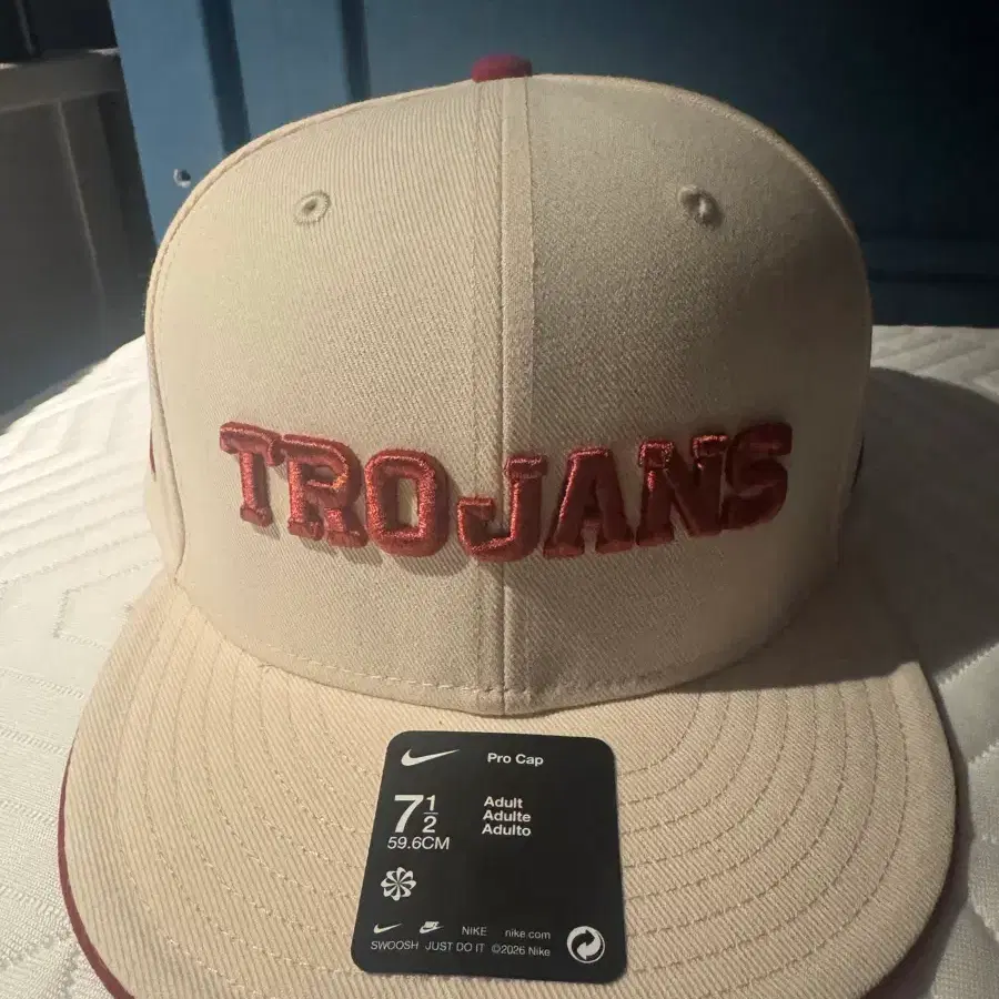 새상품] 나이키 USC Trojans 트로전스 프로캡 7 1/2 59.6cm