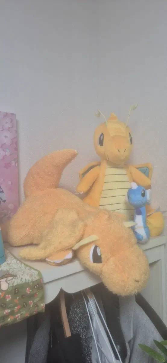 망나뇽 2개, 신뇽 1개 인형 (망나뇽 크기 약 30, 40cm)