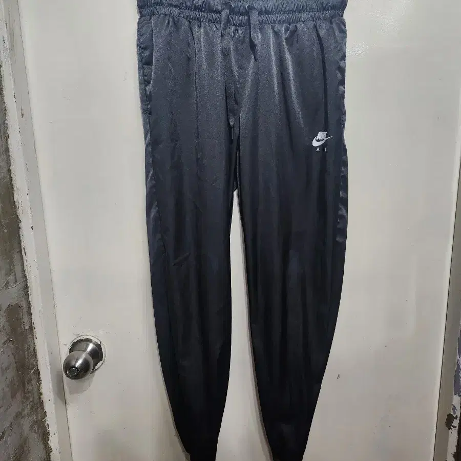 나이키 에어 트레이닝 팬츠 블랙