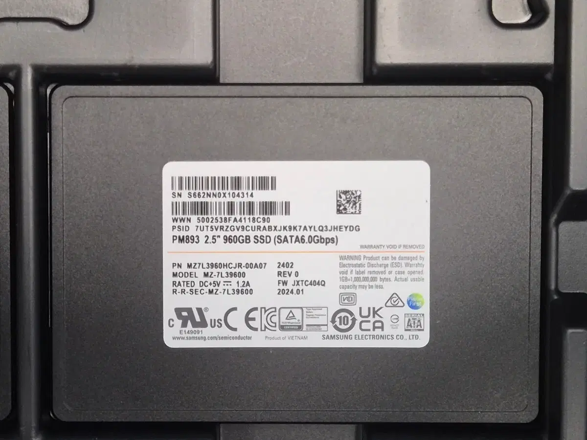 미사용제품) Samsung PM893 960G 2.5인치 SATA