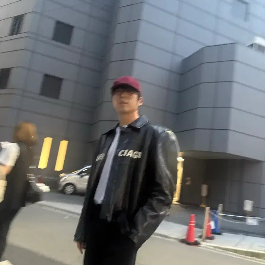 발렌시아가 로고 버팔로 레더 바이커 가죽 자켓 사진 4