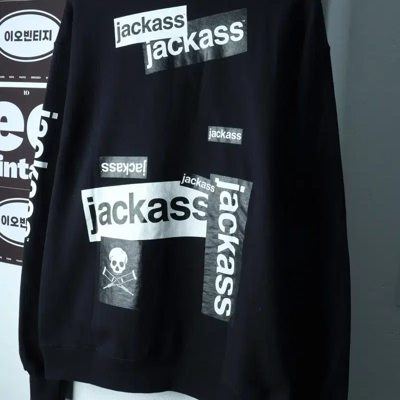 (L-XL) 챔피온 맨투맨 티셔츠 잭애스협업 기모 한정판-H38780