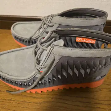 Clarks 스테이플
