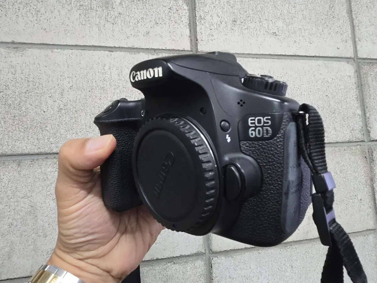 캐논60D 탐론렌즈 두개포함 디카판매