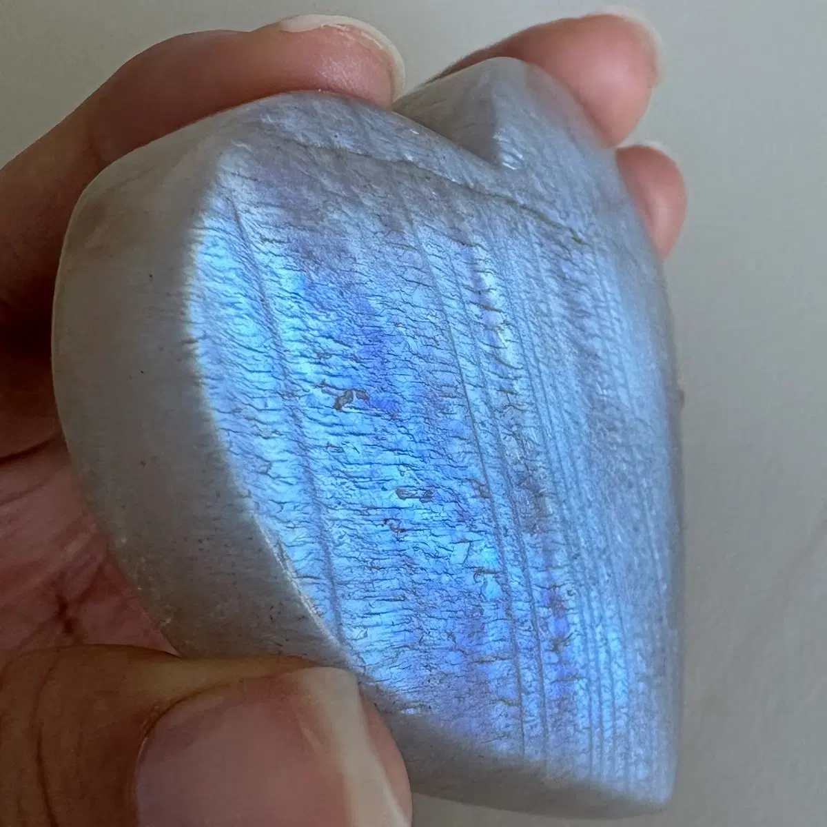 [천연원석] 블루 문스톤 하트 카빙 | Moonstone Blue