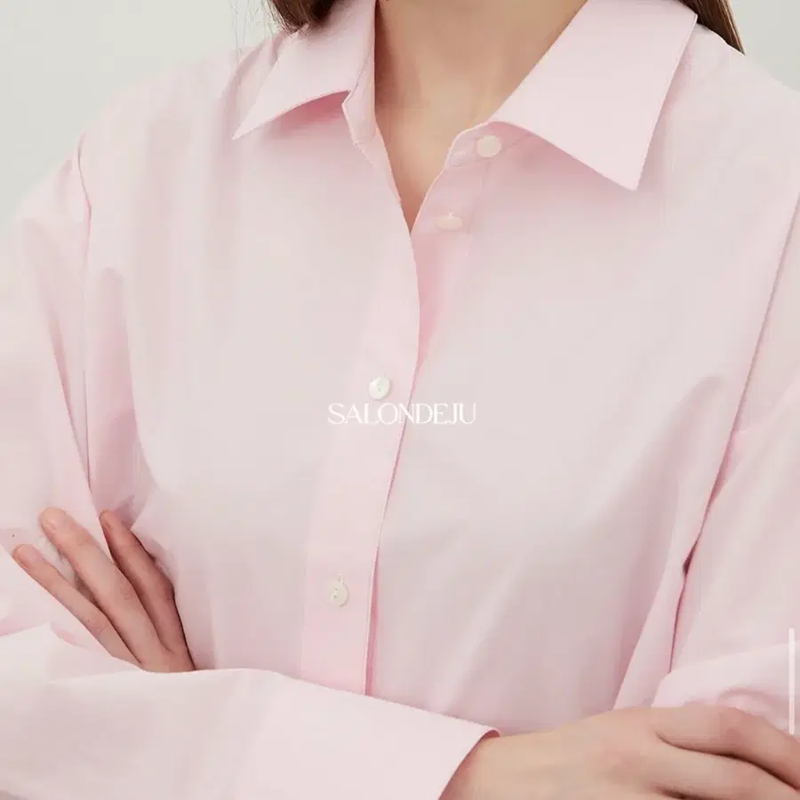 새상품 살롱드주 앳앳앳 롱셔츠