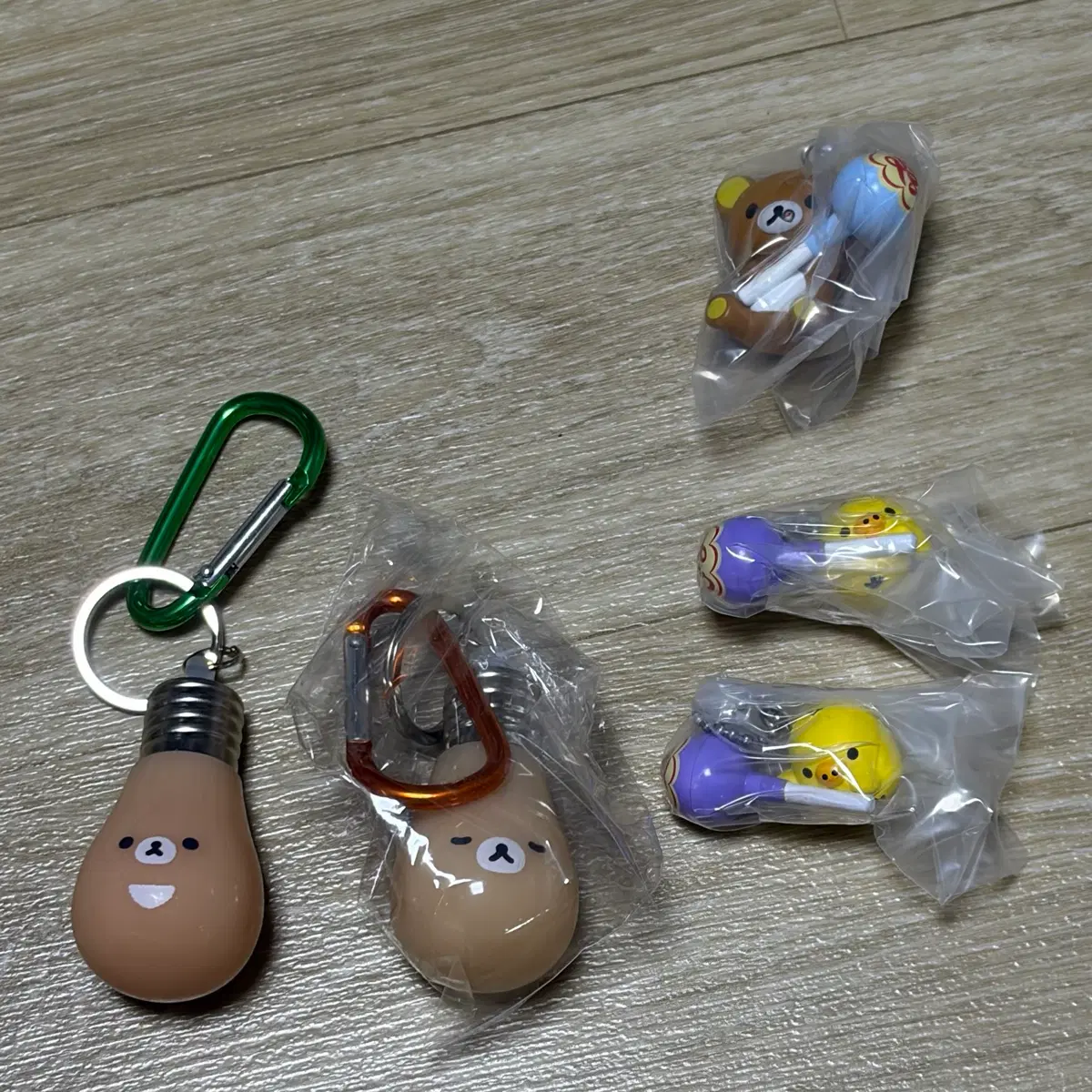리락쿠마 코구마 키이로이토리 가챠