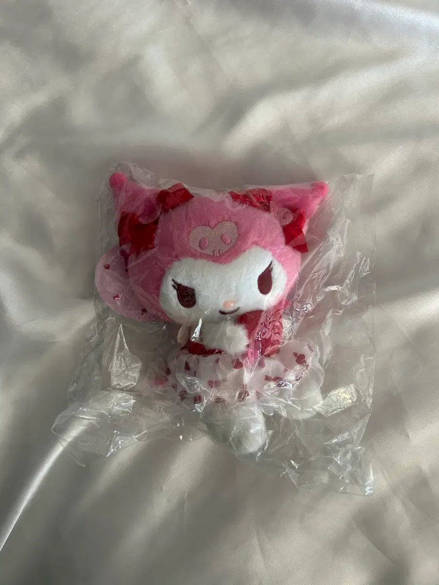 산리오 쿠로미 발렌타인 큐피트 마스코트