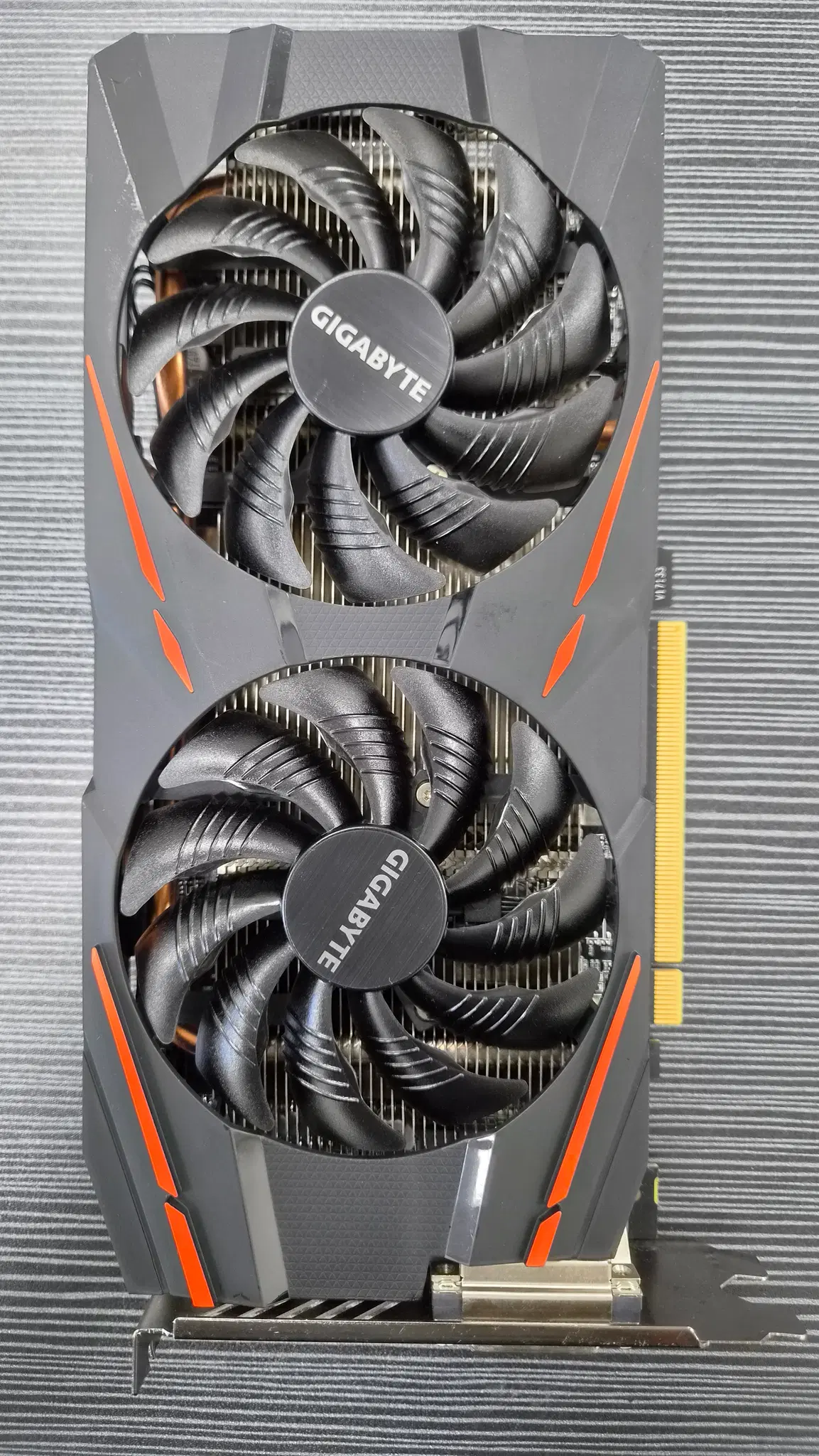 [무료배송] 게이밍 가성비 명작 기가바이트 라데온 RX 570 4G 정상작동 단품