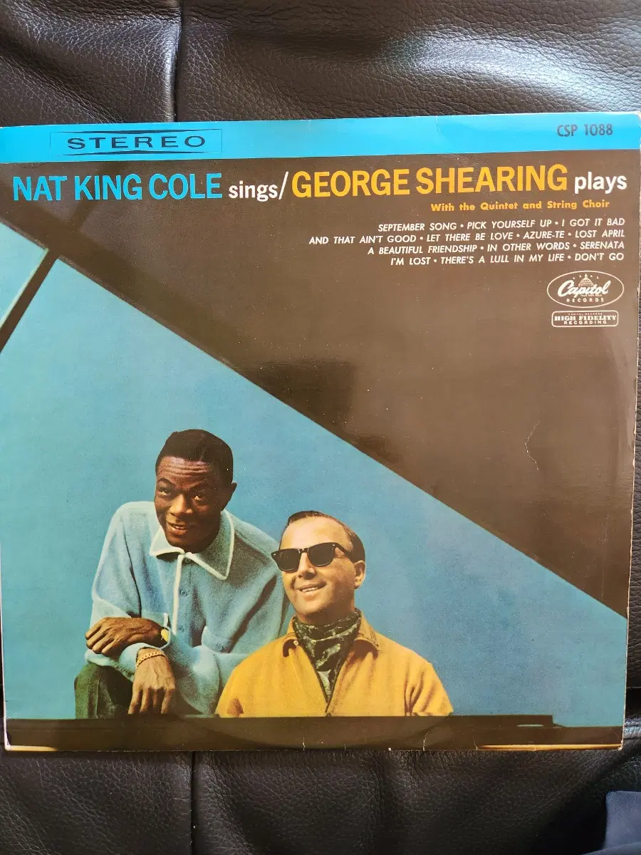 [희귀/적반LP] 냇 킹 콜 & 조지 쉬어링 (Nat King Cole & George Shearing) - 일본 도시바 초반 적반 (Red Vinyl)