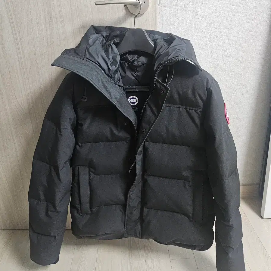 캐나다구스 맥밀란 L 블랙, 국내 백화점 구매